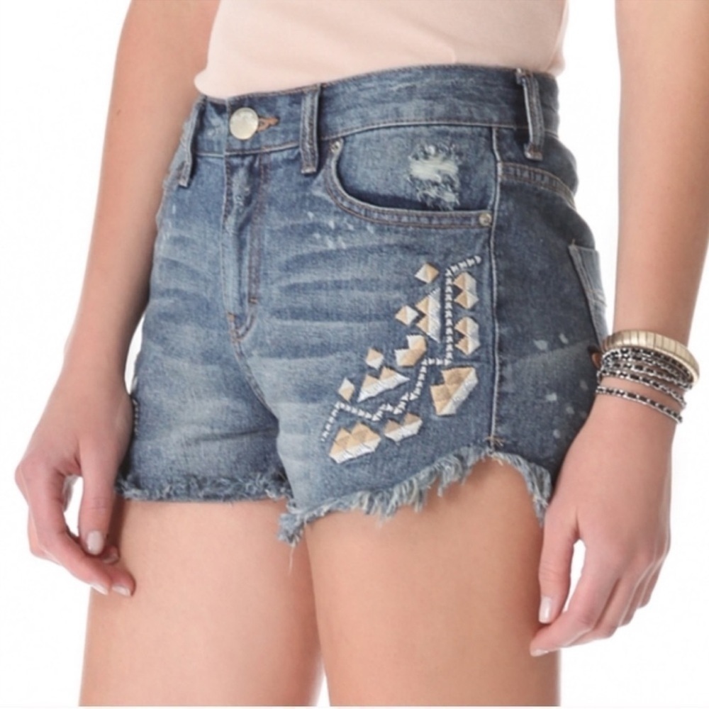 Free People Embroidered Aztec Distressed Denim Jean Shorts Cutoffs Boho 26